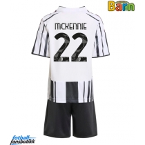 Juventus Weston McKennie #22 Hjemmedraktsett Barn 2025-26 Kortermet (+ Korte bukser)